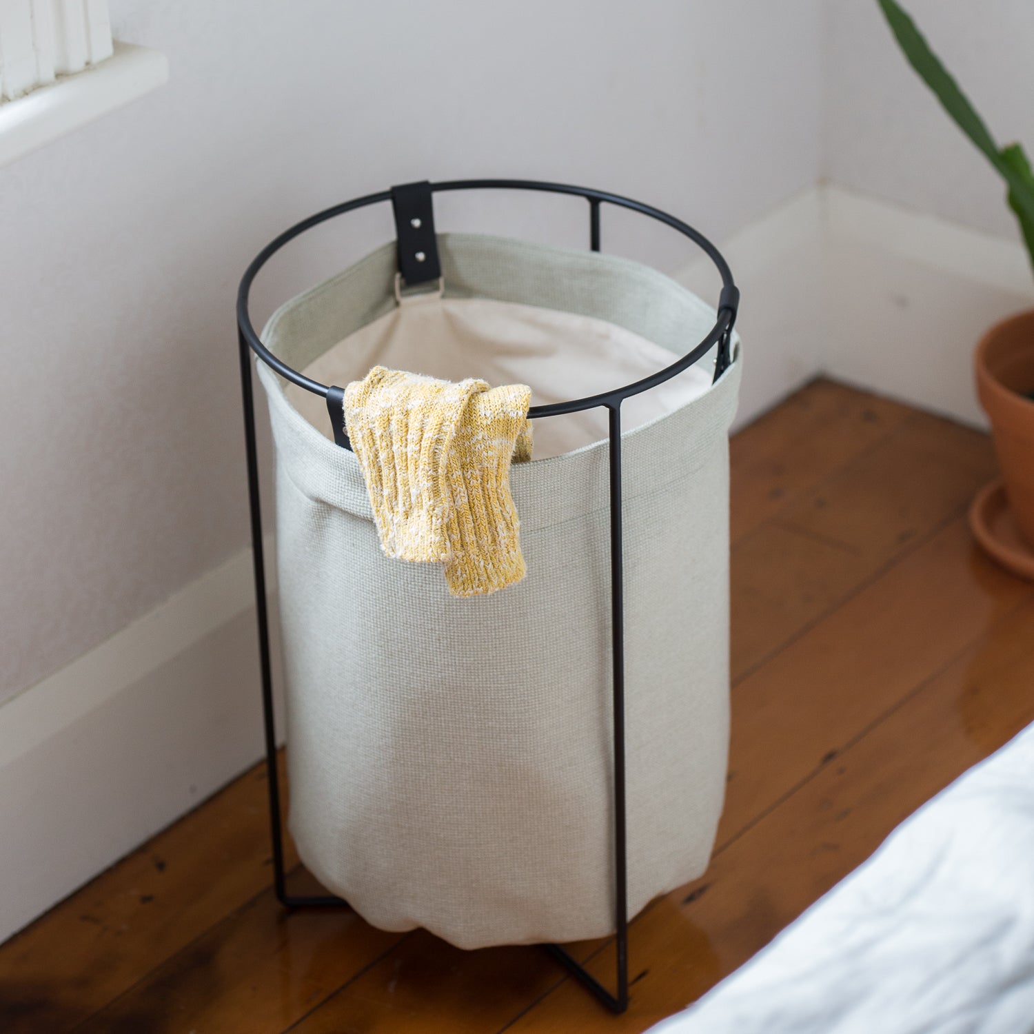 New Zealand Wool Laundry Basket — Sage